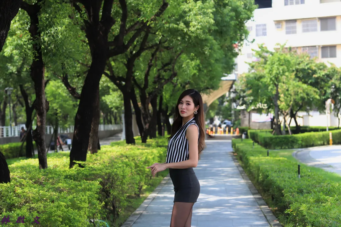 [Mzsock] NO.137 Zhang Jun OL black stockings and high heels beautiful legs street photography#[47P]-32