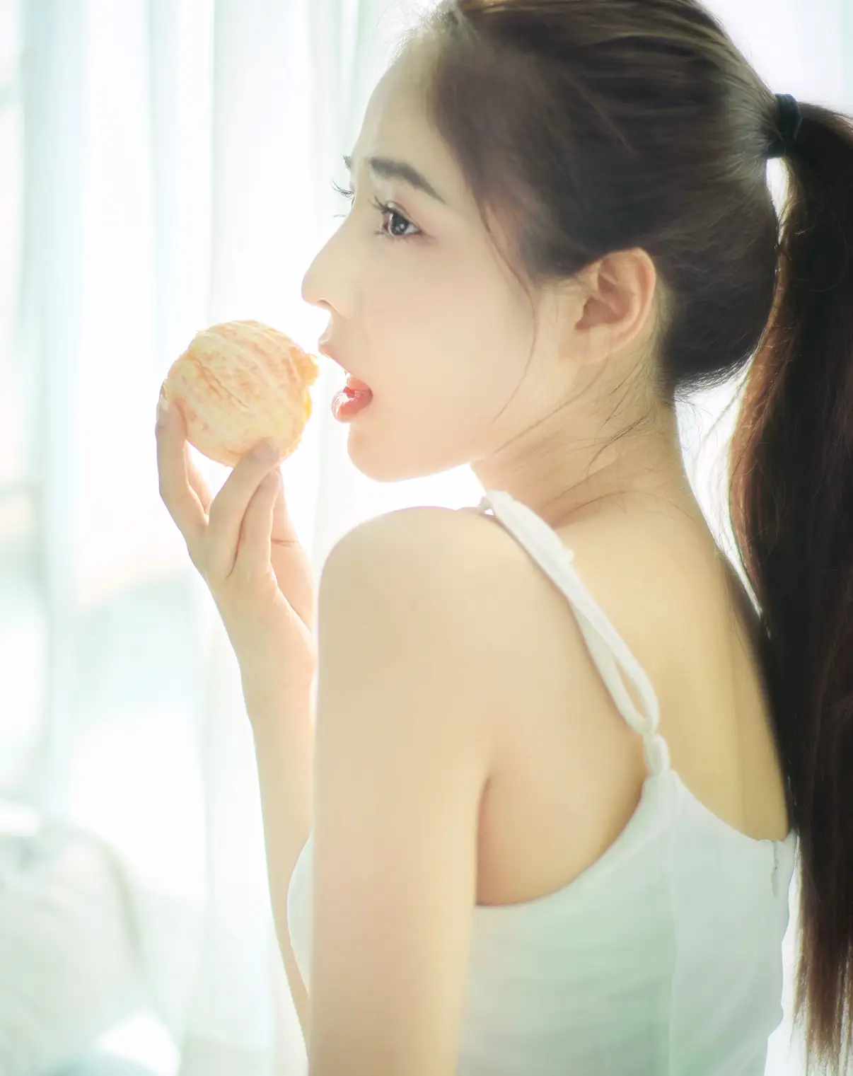 [YITUYU] 2022.09.03 Vol.1858 – Crazy Bathtub balls#[23P]-20