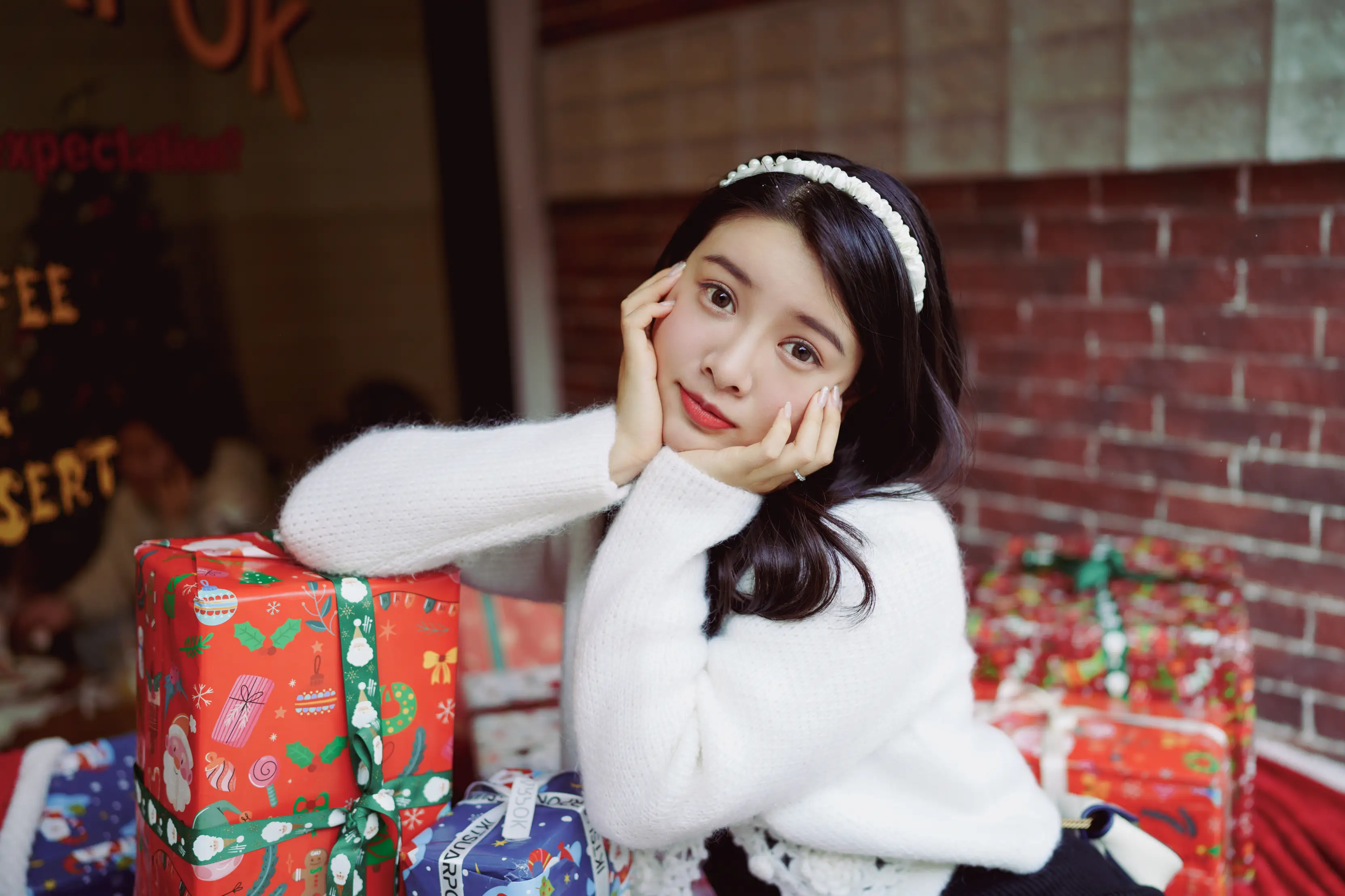 [YITUYU] 2022.01.29 Vol.722 – Jingle Bell, Christmas scenery themed portrait photography Meow meow meow is Jin'er#[61P]-46